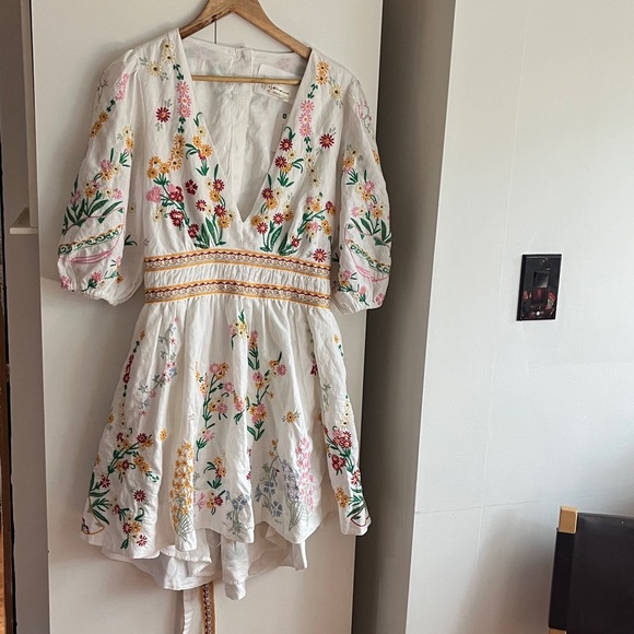 By Anthropologie Deep V Floral Mini Dress Size Large NWT - Picture 4 of 15